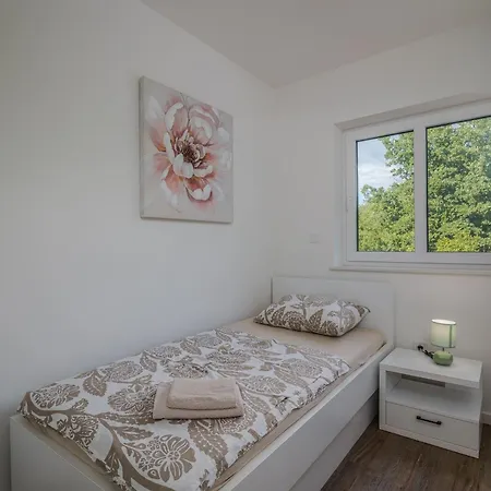 Martina 4 By Interhome